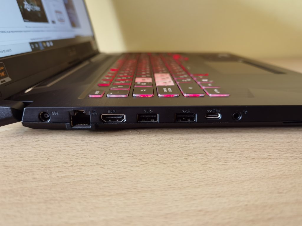 Ревю на ASUS TUF A17 (FA706) – геймърски лаптоп с новия Ryzen 7 4800H