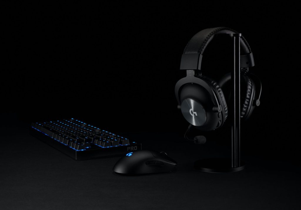 Logitech G представи нови PRO слушалки с LIGHTSPEED Wireless