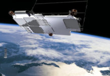 Рутерите за сателитната мрежа Starlink имат формата на пирамида