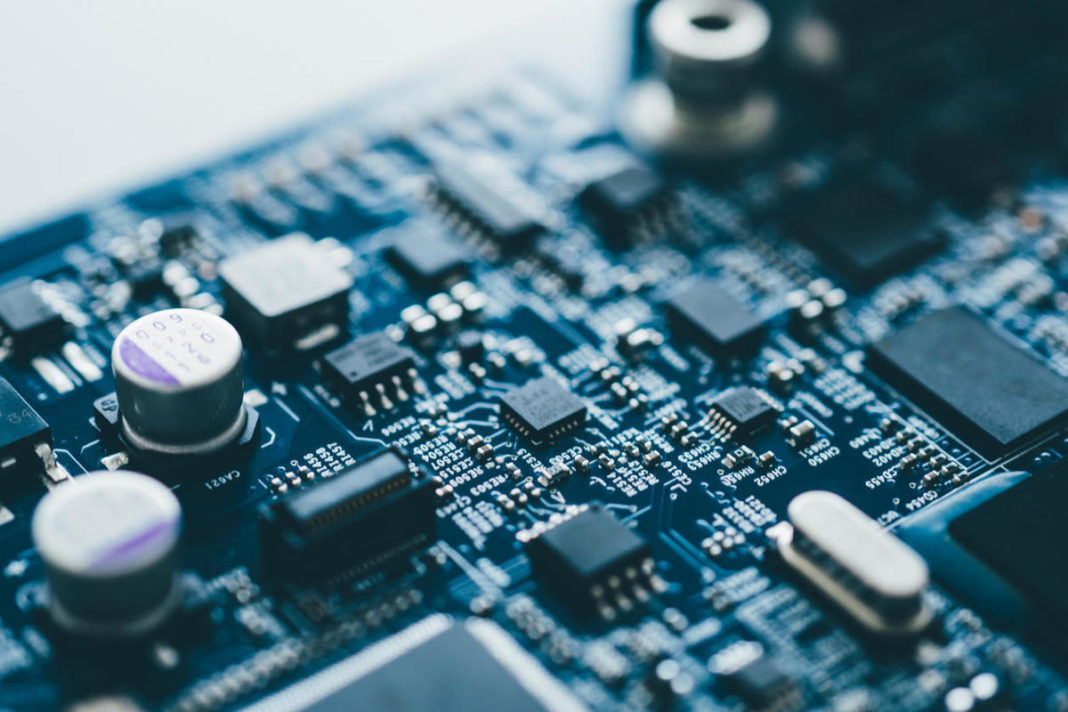 Computer board hardware motherboard microelectronics Server CPU chip semiconductor circuit core blue technology background or blue texture with processors concept electronic device Фабриката за чипове на Intel в Европа ще е най-модерната в света