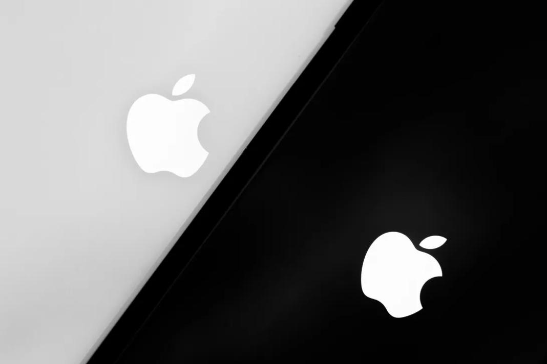 antimonopol apple Apple нае икономисти, за да опита да докаже, че в комисионните на App Store няма нищо нередно
