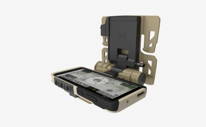 Samsung проектира супер здрав тактически смартфон за военна употреба – Galaxy S20 Tactical Edition