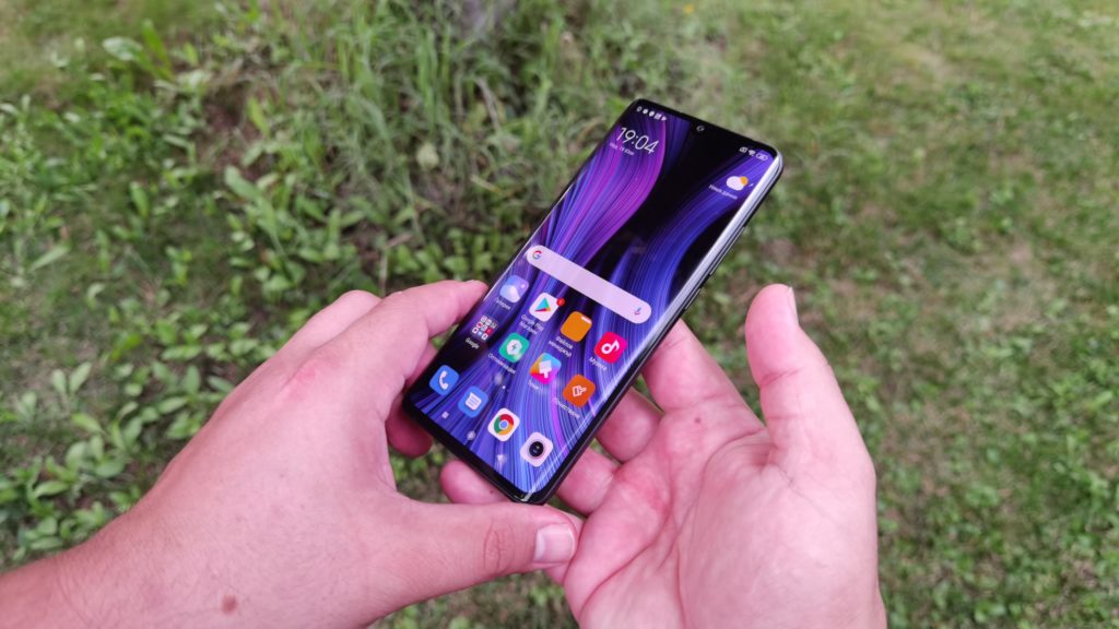Xiaomi Mi Note 10 Lite – балансирано решение за всички желаещи мощен смартфон с голям екран