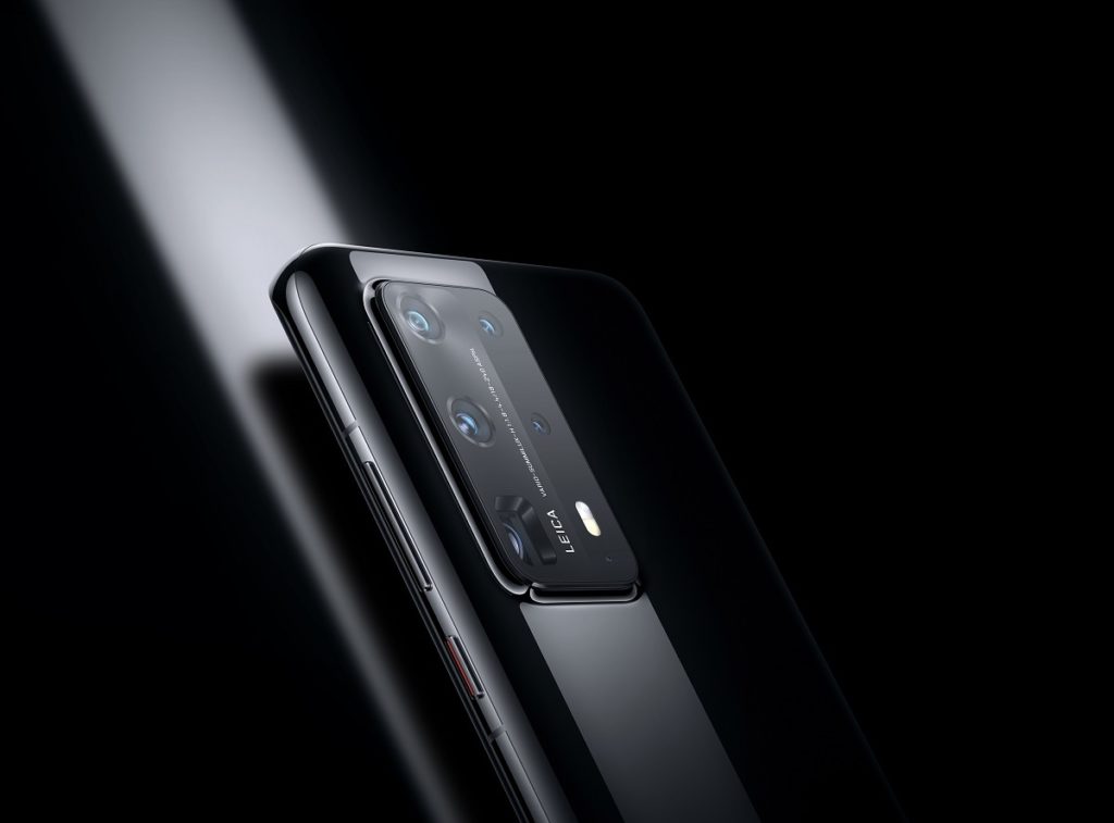 Huawei стартира продажбите на P40 Pro+ в България