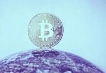 Биткойнът бе включен в топ-6 рейтинга на валутите за цената на наличната парична маса