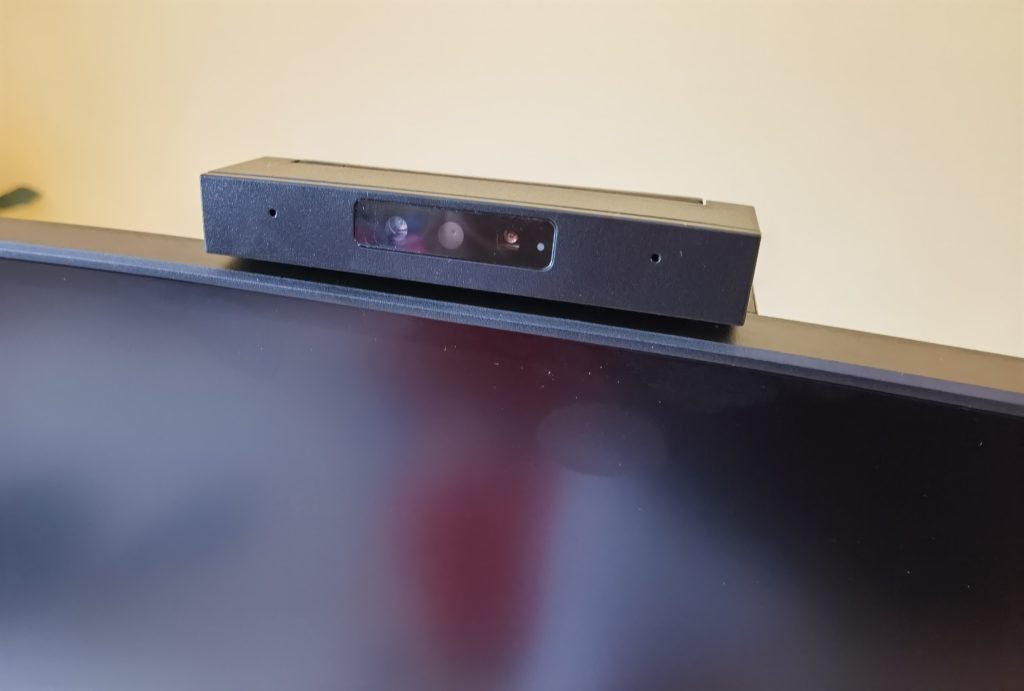 Ревю на Philips Brilliance 439P9H – два чудесни монитора, събрани в един