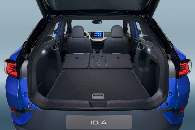 Volkswagen ID.4 дебютира с пробег от 400 километра и 3 години безплатно бързо зареждане за САЩ