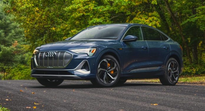 2020-audi-e-tron-sportback-13-1280x720 Audi e-tron Sportback 2021 – колата от бъдещето, която не отхвърля традициите