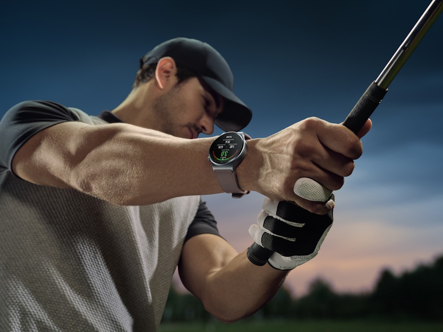 Huawei Watch GT 2 Pro стартира продажби в България на цена от 579 лева