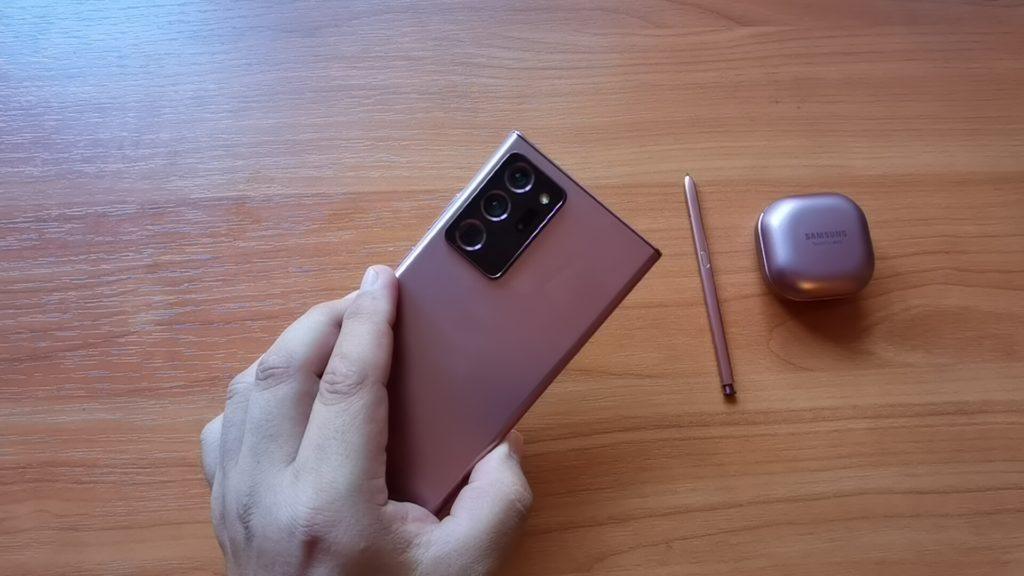 Ревю на Samsung Galaxy Note 20 Ultra – почти таблет