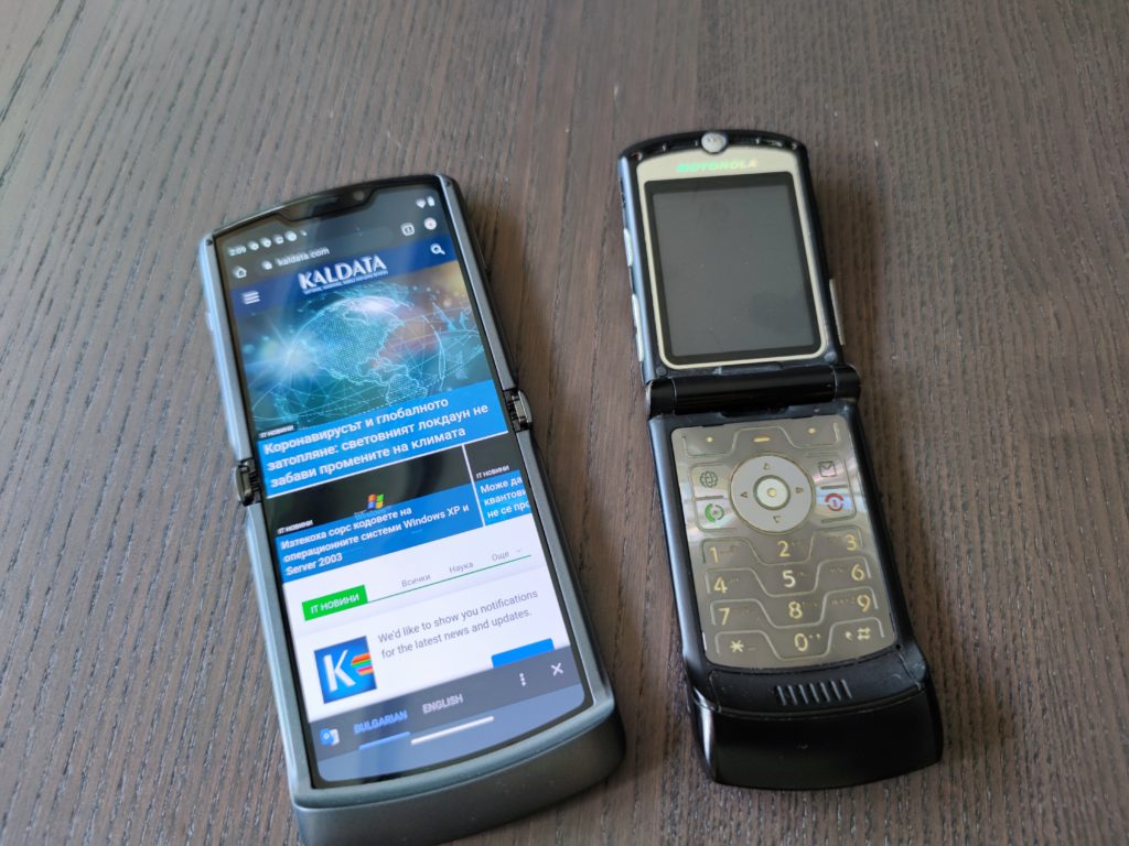 Ревю на Motorola Razr 5G – комбинация от класика и бъдеще
