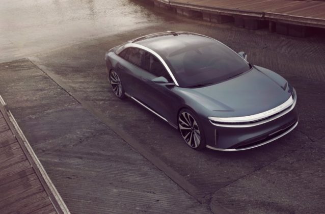 Lucid Motors представи най-евтината версия на своя електромобил Lucid Air: мощност 480 конски сили, пробег 650 км и цена едва  900