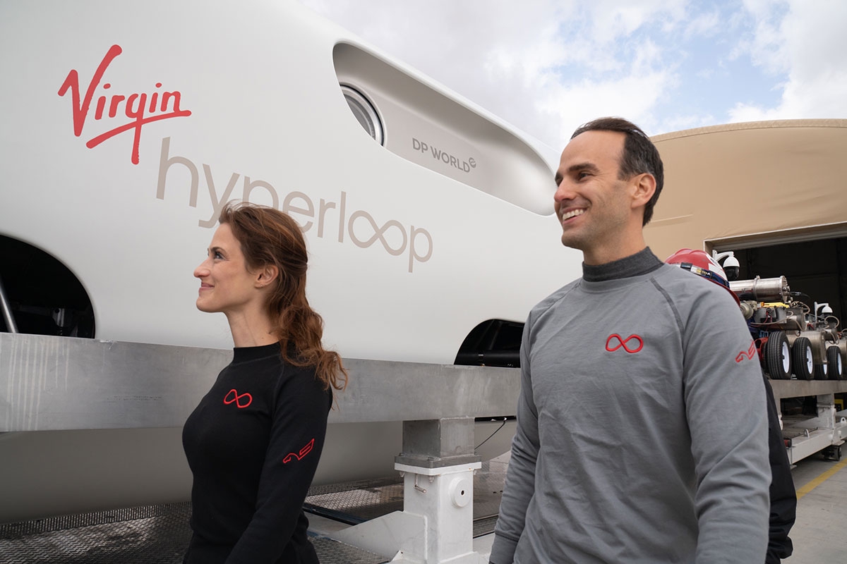Първи тестове на Virgin Hyperloop с пътници на борда