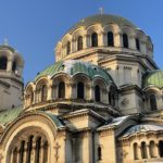 Ревю на iPhone 12 Pro – мощен смартфон с класическо излъчване