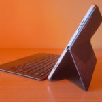 Lenovo Tab P11 Pro – липсващото звено между мощния смартфон и малкия лаптоп