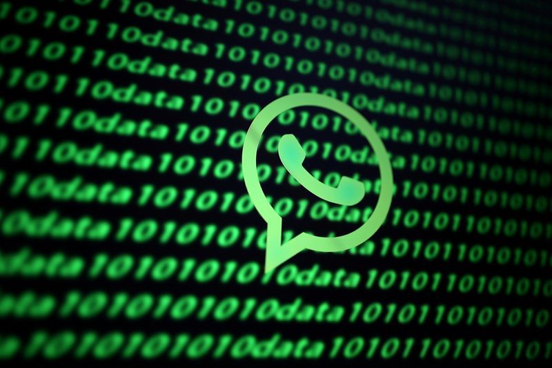 Турция започна антимонополно разследване на WhatsApp и Facebook; Франция и Германия критикуват Twitter