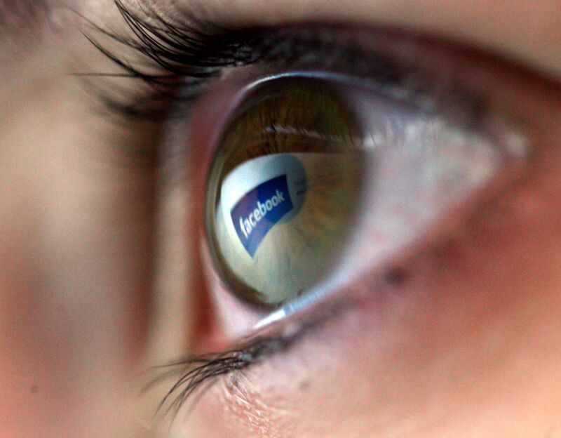 Важен прецедент: Facebook плаща по 0 на всеки от 1,6-те милиона потребители на Илинойс