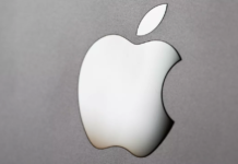 Apple дарява 1 милион долара и iPad-и на младежка ЛГБТ организация