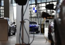 BMW обеща до 2025 година да представи акумулаторни батерии с твърд електролит
