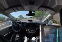 Автономното такси на Waymo се оплете в конусите на пътя и заседна
