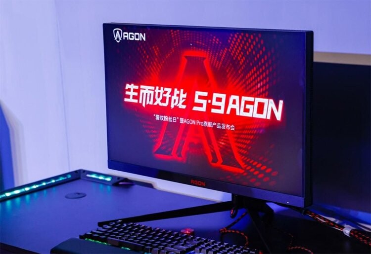Анонс на геймърския монитор AOC AG274QXM с Mini LED подсветка и поддръжка на DisplayHDR 1000