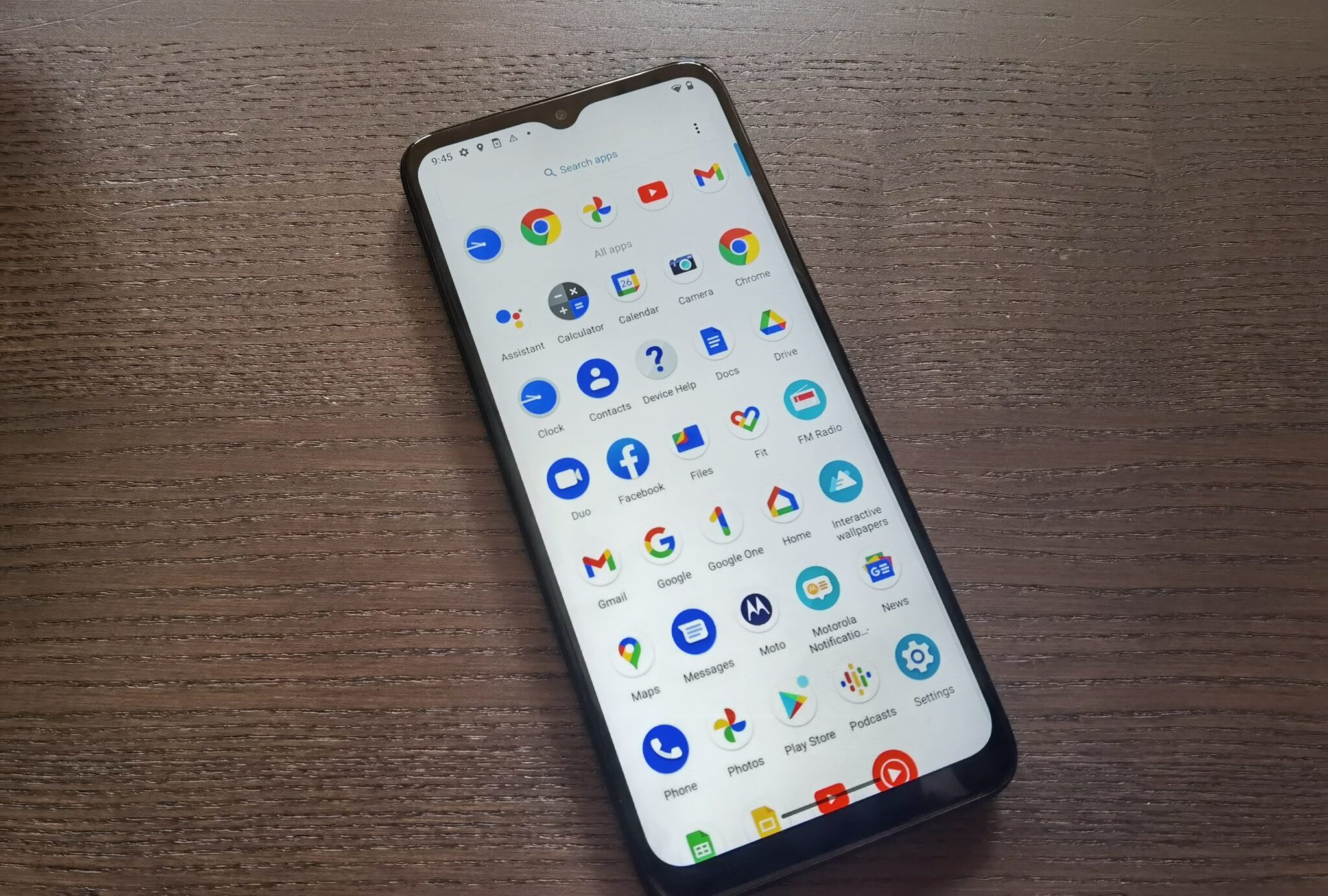 Motorola moto G50 – работи бързо, снима приятно, изглежда добре, има качествен екран… и e 5G