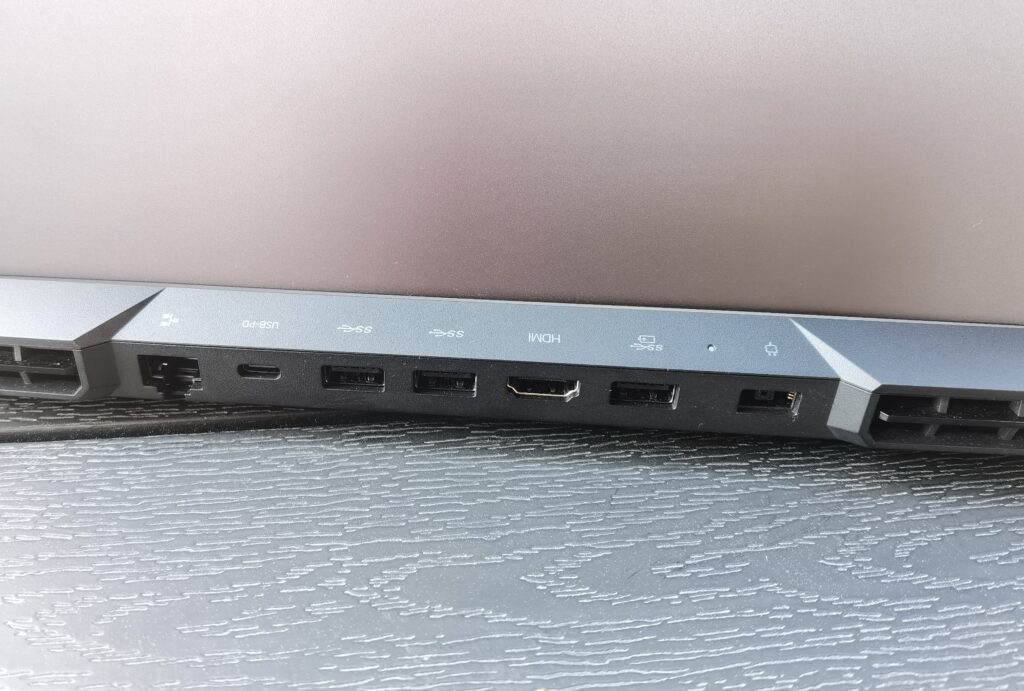 Lenovo Legion 5 Pro – гейминг лаптоп, идеален за професионалисти