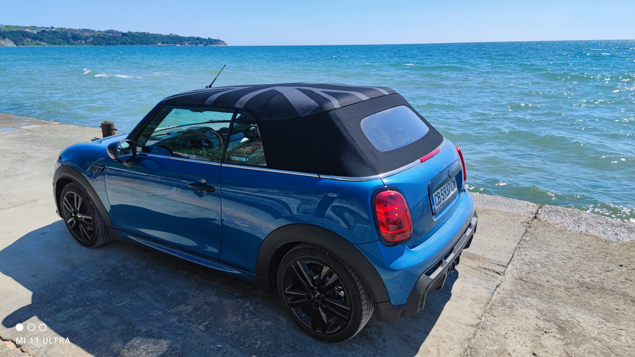 Новите MINI Hatch, MINI Cabrio и MINI Countryman дебютираха в България