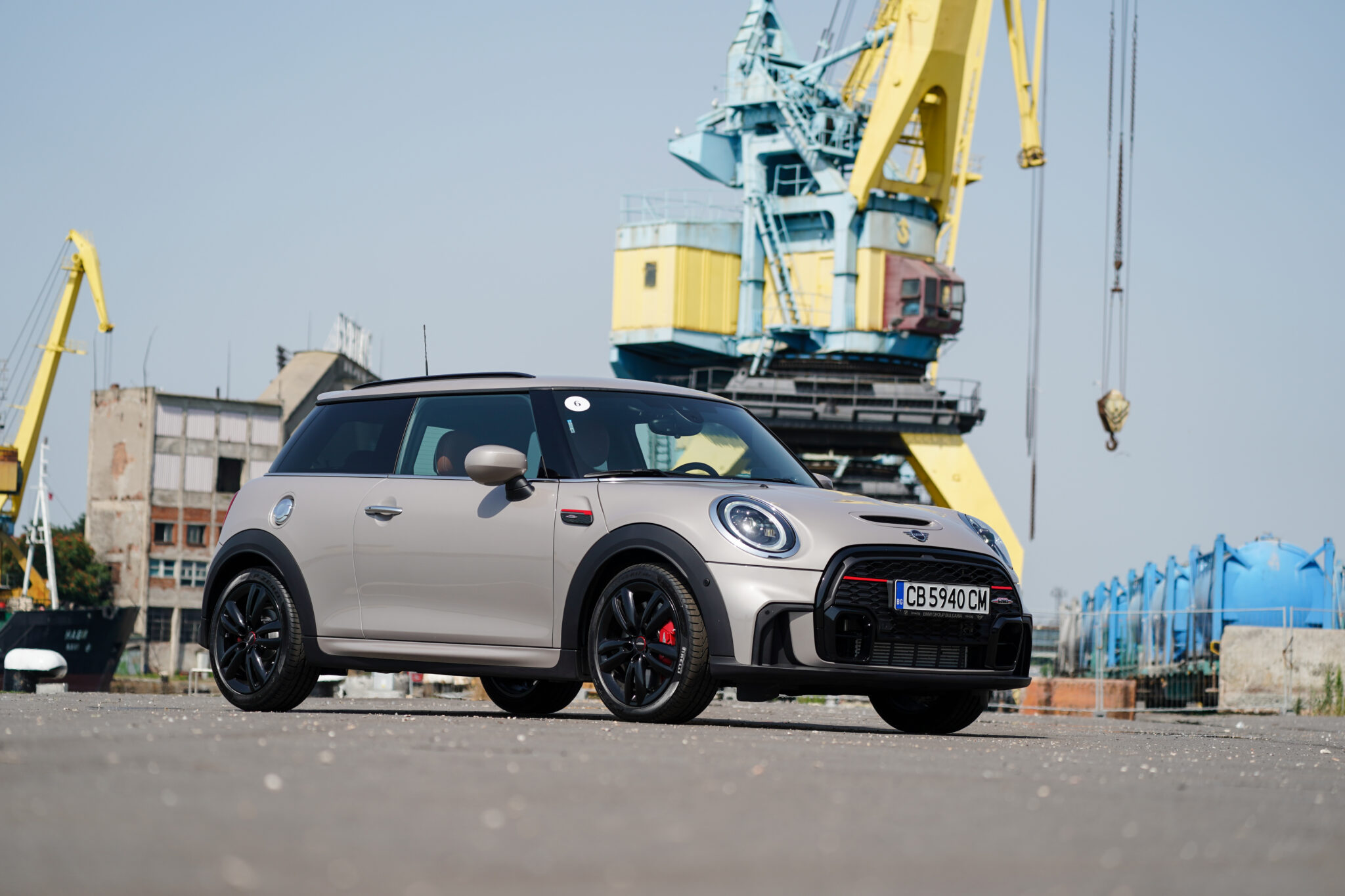 Новите MINI Hatch, MINI Cabrio и MINI Countryman дебютираха в България