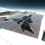 На живо: Първият космически полет на Virgin Galactic със сър Ричард Брансън на борда