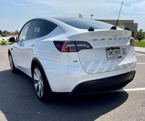 Шерифът на Боулдър: „Използването на Tesla Model Y излиза 6 пъти по евтино от това на Ford PI“