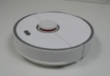 Роботизираната прахосмукачка Roborock S5 max използва лидар при придвижването си