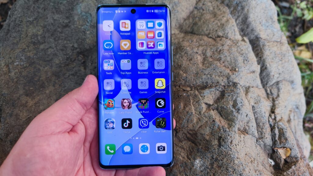 Huawei представи nova 9 в Европа. Първи впечатления от модела