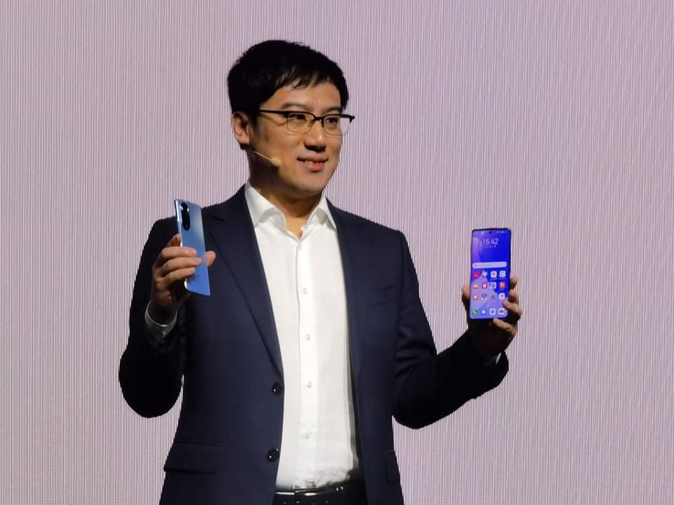 Дерек Ю: Huawei никога няма да се откаже от бизнеса си със смартфони