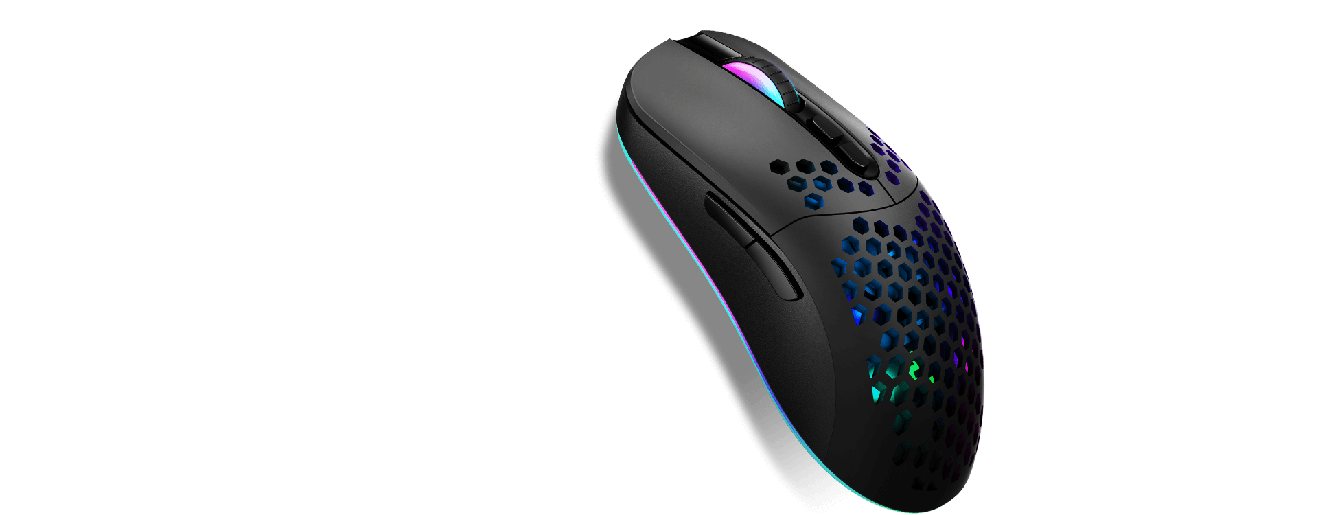 MC310 – първата гейминг мишка от DeepCool и пада GM820 – чудесна коледна комбинация за всички играещи