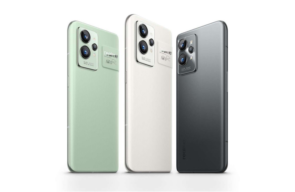 Продажбите на флагманите Realme GT2 Pro и GT2 стартират в световен мащаб