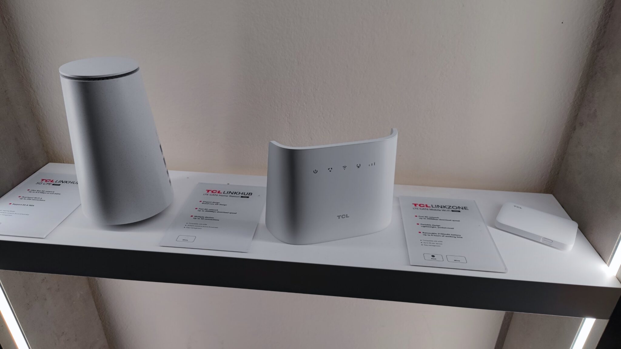 TCL засилва ангажимента си към 5G и разширява портфолиото с нови смартфони, таблети и CPE на Mobile World Congress 2022