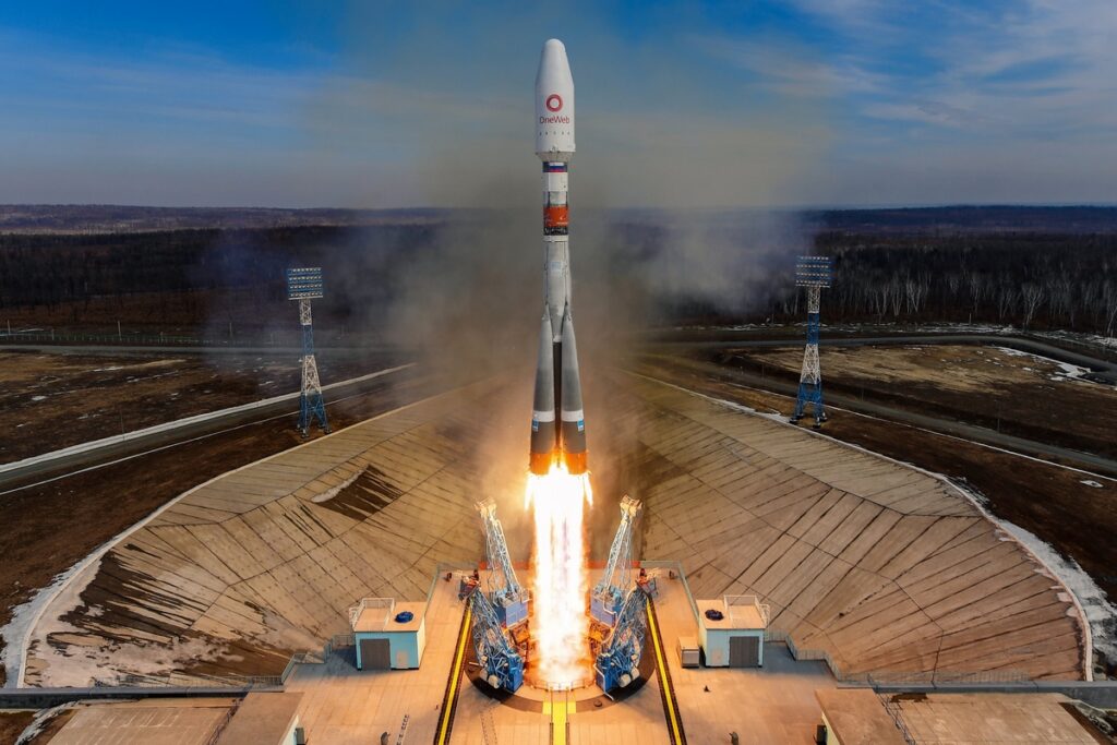 Вместо Роскосмос сателитите на OneWeb ще бъдат извеждани в орбита от SpaceX