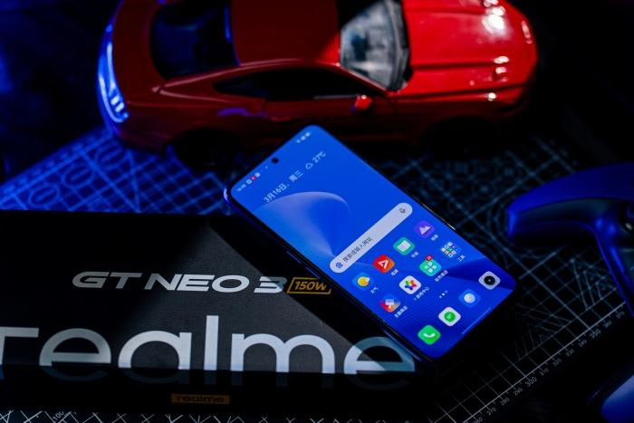 Realme GT Neo3: смартфон с Dimensity 8100, 150 W зареждане и цена 5