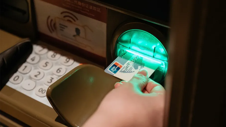 Ще могат ли китайските банкови карти на UnionPay да заменят картите на Visa и MasterCard в Русия?