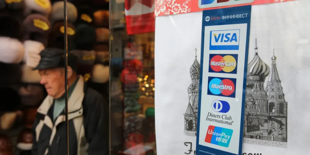 Ще могат ли китайските банкови карти на UnionPay да заменят картите на Visa и MasterCard в Русия?