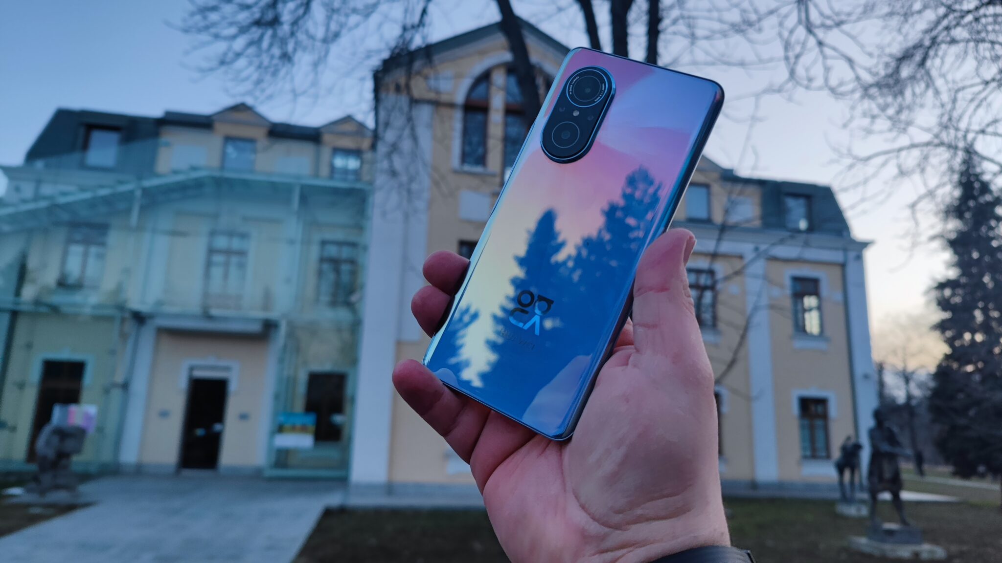 Huawei nova 9 SE – новата версия на един от най-красивите и достъпни телефони на пазарa