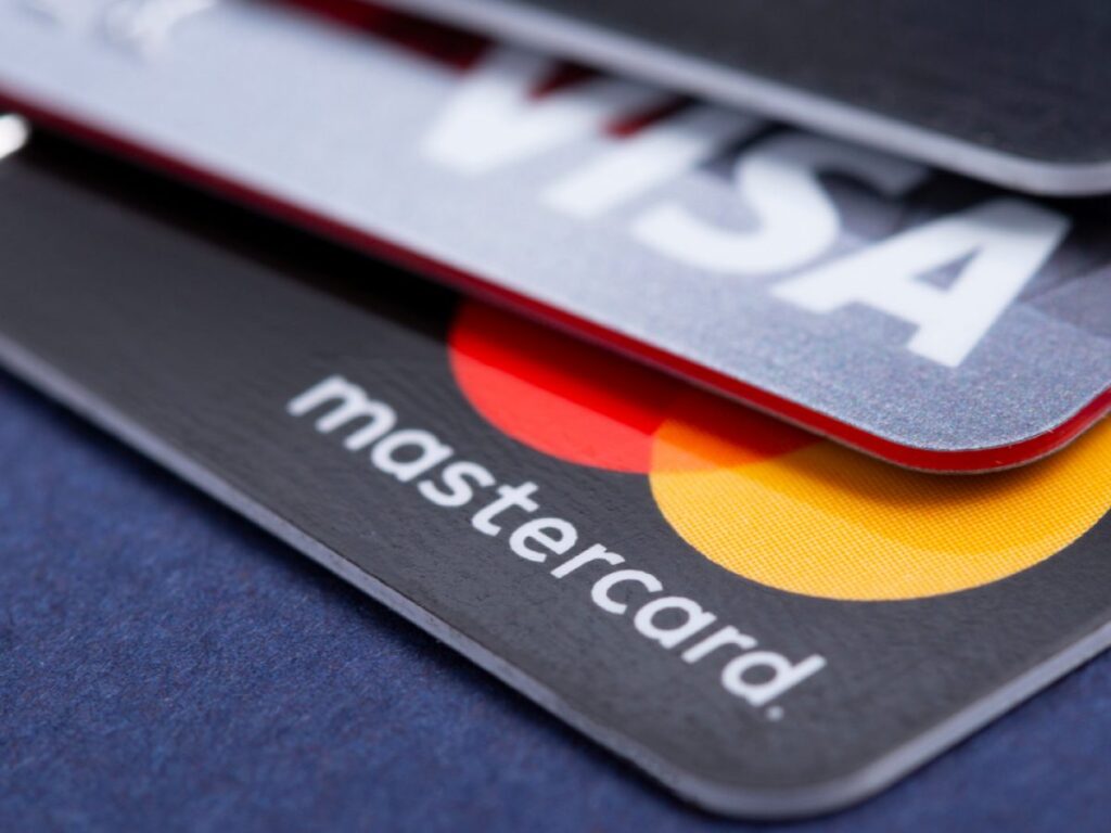 Ще могат ли китайските банкови карти на UnionPay да заменят картите на Visa и MasterCard в Русия?