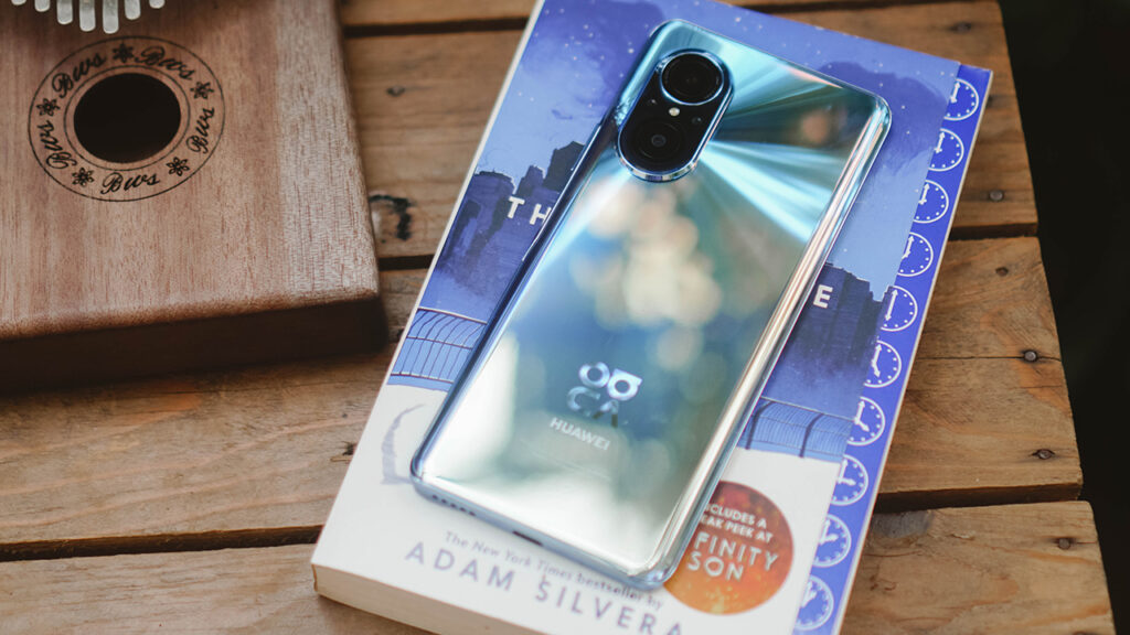 Huawei Nova 9 SE е първият смартфон на компанията със 108 МР оптичен сензор