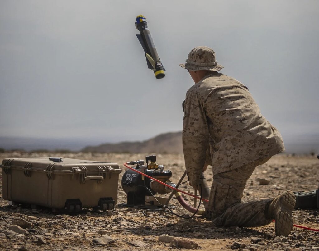 Въоръжените сили на Украйна ще получат от Пентагона най-новия боен дрон Switchblade-600