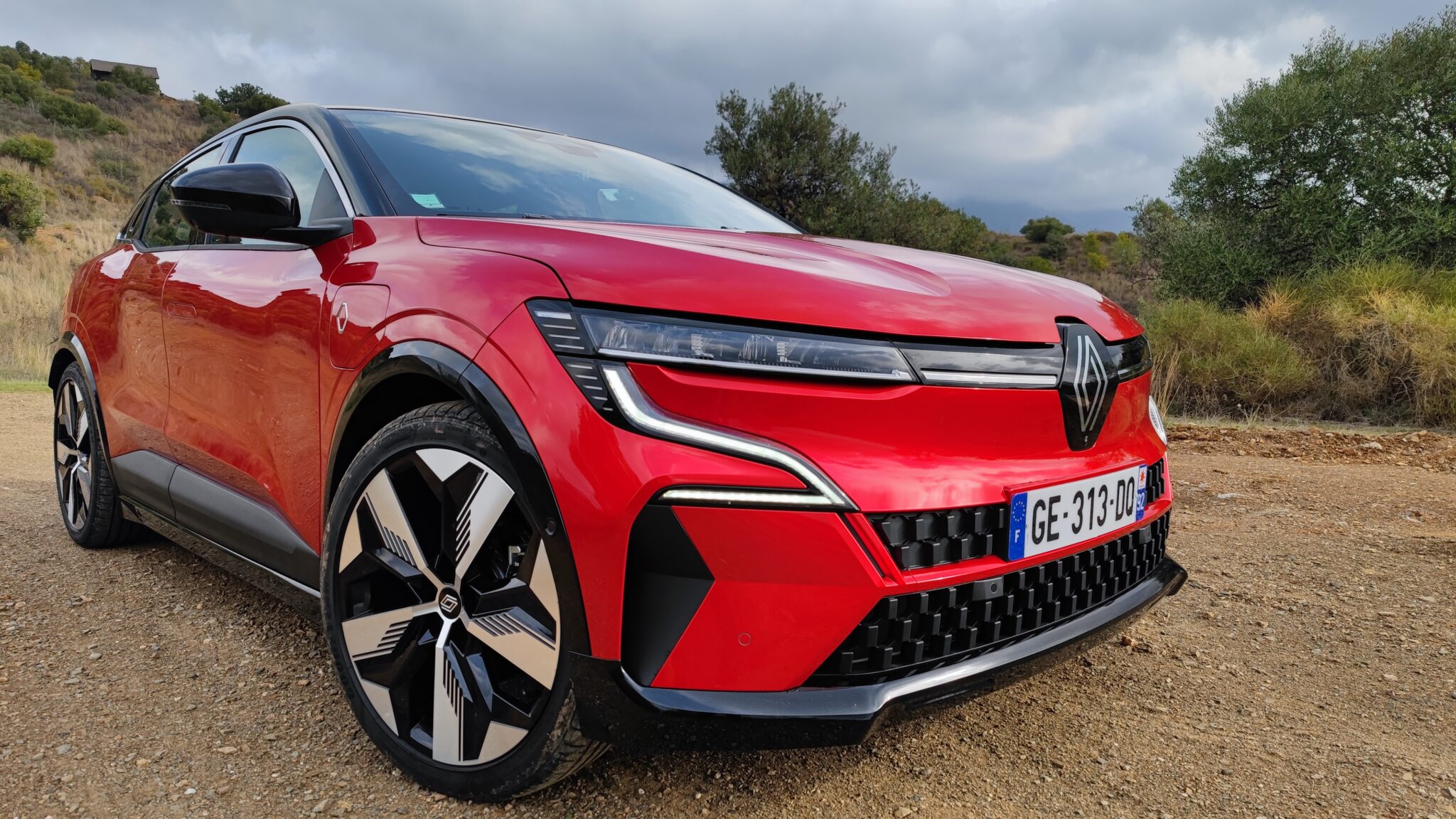 Renault Megane E-Tech: 100% електрическо прераждане