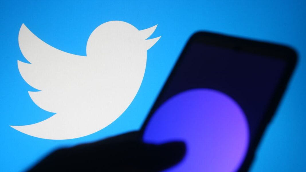 twitter-app-telefoon Twitter Notes: Социалната мрежа тества възможността за по-големи публикации