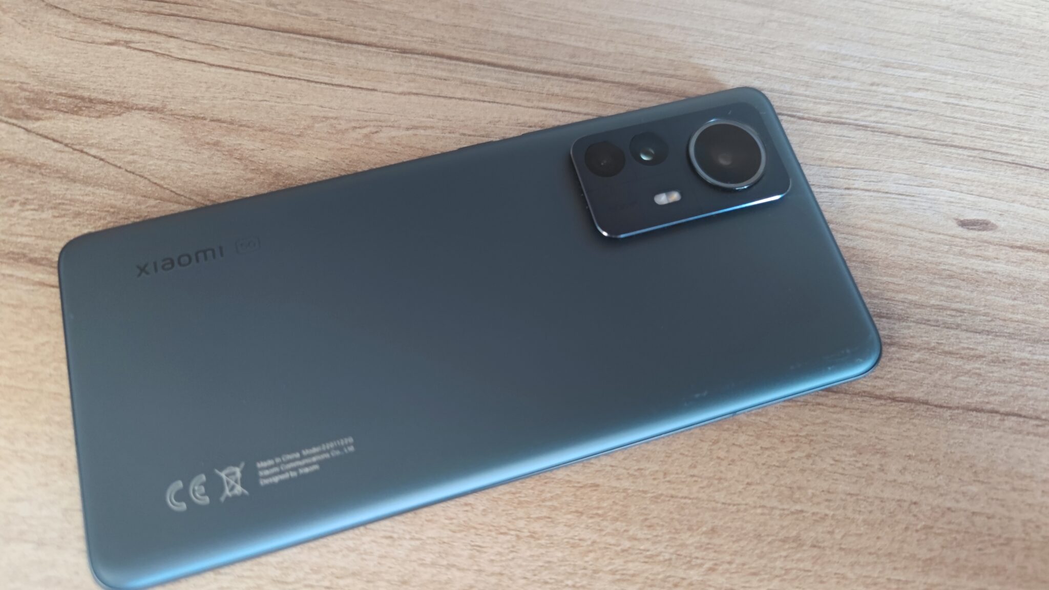 Xiaomi 12 Pro: мощност, красота и светкавично зареждане