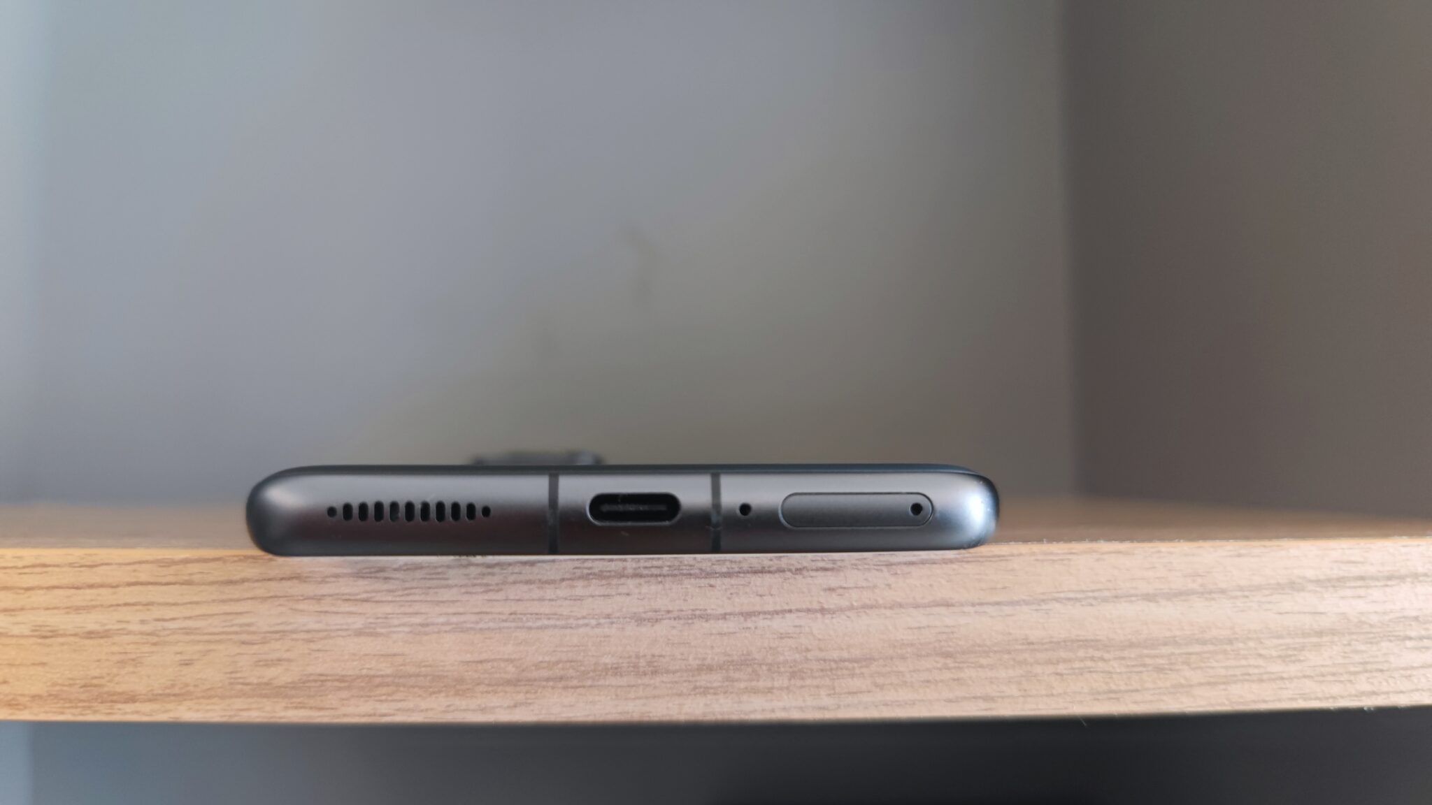 Xiaomi 12 Pro: мощност, красота и светкавично зареждане