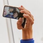 Samsung представи обновения смартфон Galaxy Z Flip 4 на цена от 2149 лв